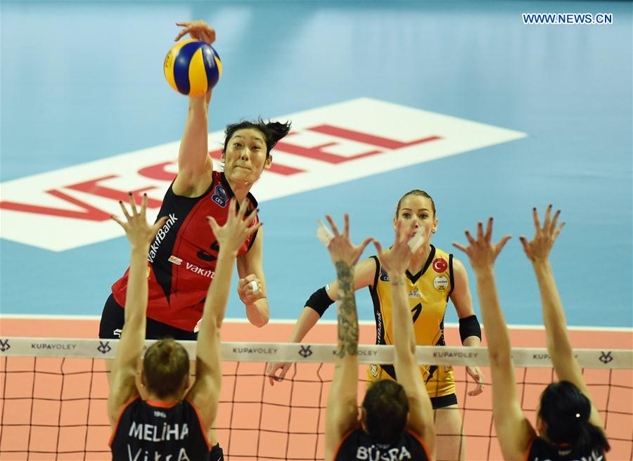 (SP)TURKEY-ANKARA-VOLLEYBALL-TURKISH CUP-FINAL-VAKIFBANK VS ECZACIBASI