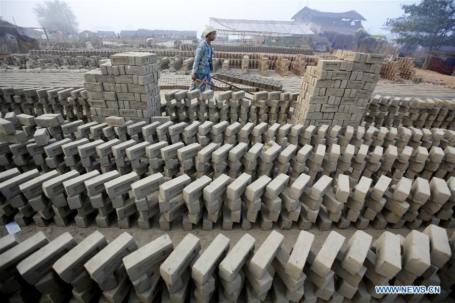 MYANMAR-YANGON-BRICK FACTORY-DAILY LIFE