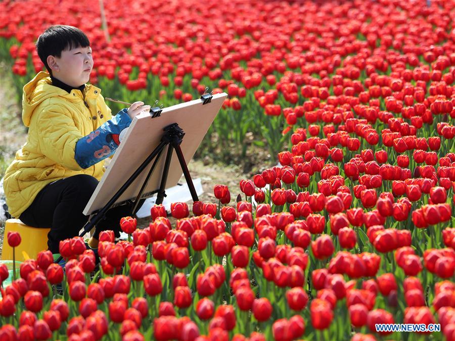 # CHINA-ZHEJIANG-SPRING-SCENERY-CHILDREN(CN)