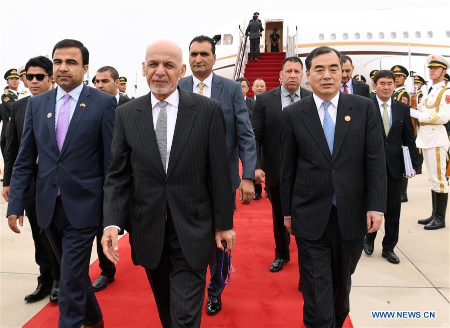 (SCO SUMMIT) CHINA-QINGDAO-SCO-AFGHANISTAN-ASHRAF GHANI-ARRIVAL (CN)