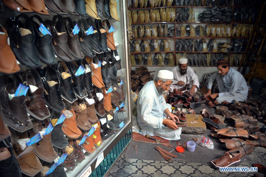 PAKISTAN-PESHAWAR-EID AL-FITR-PREPARATION