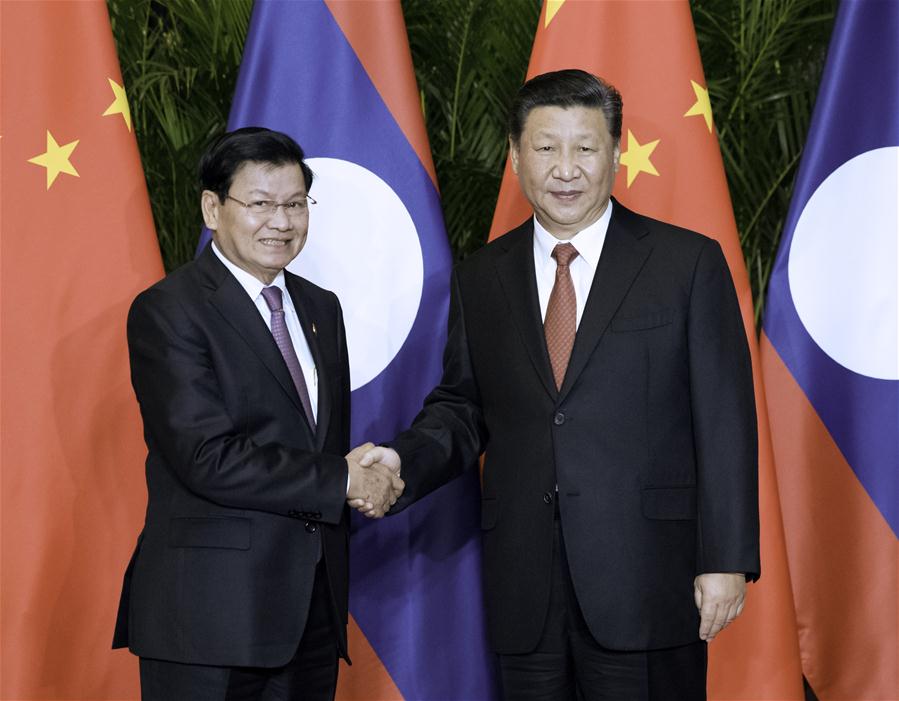 (IMPORT EXPO)CHINA-SHANGHAI-XI JINPING-LAO PM-MEETING (CN) 