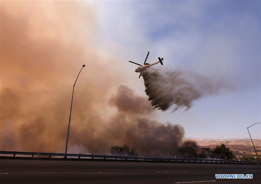 U.S.-SIMI VALLEY-WILDFIRE