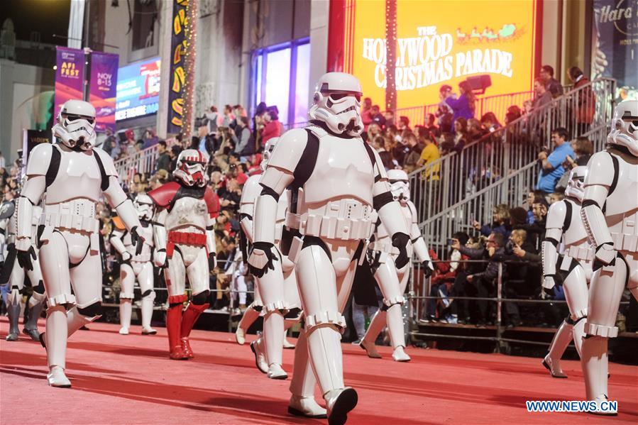 U.S.-LOS ANGELES-HOLLYWOOD-CHRISTMAS PARADE