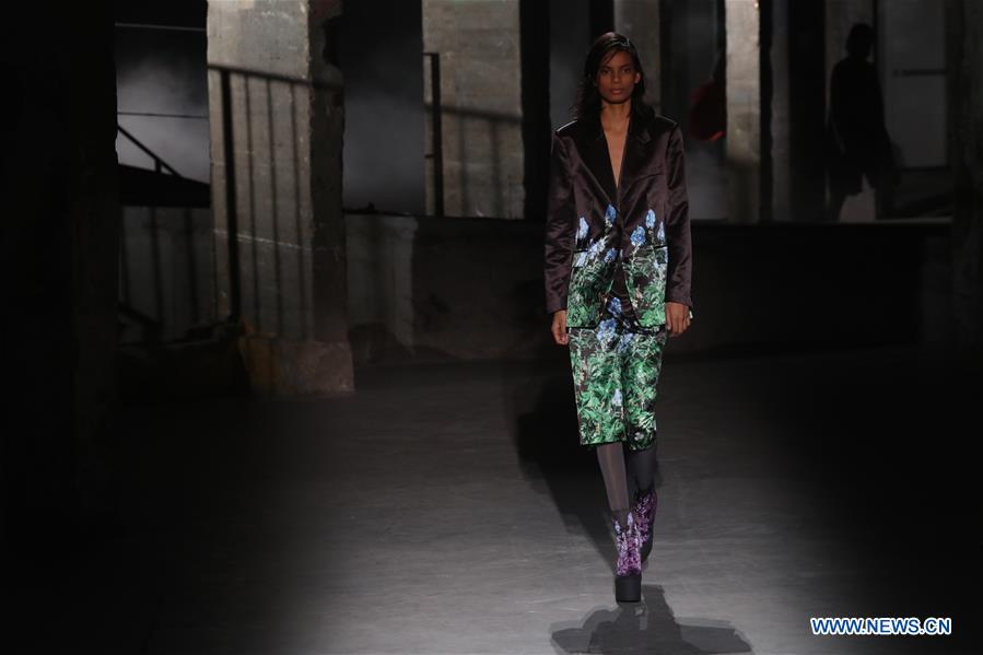 FRANCE-PARIS-FASHION WEEK-DRIES VAN NOTEN