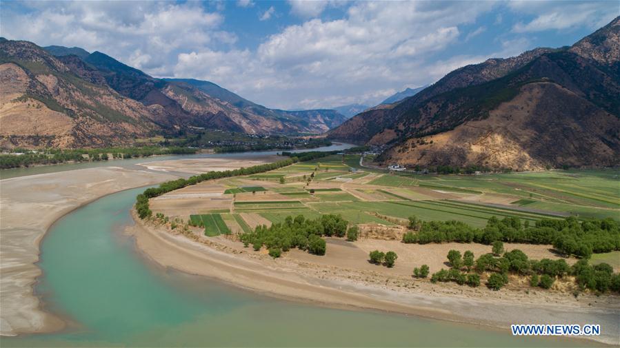 CHINA-YUNNAN-JINSHA RIVER-BEND (CN)