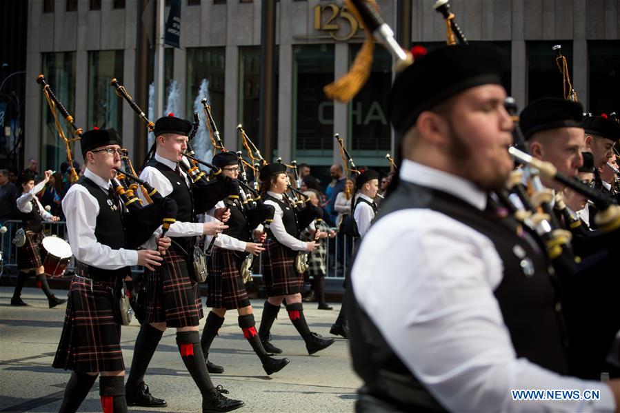 U.S.-NEW YORK-TARTAN DAY PARADE