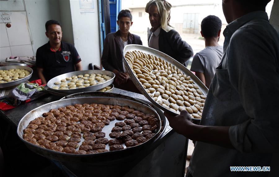 YEMEN-SANAA-EID AL-FITR-TRADITION