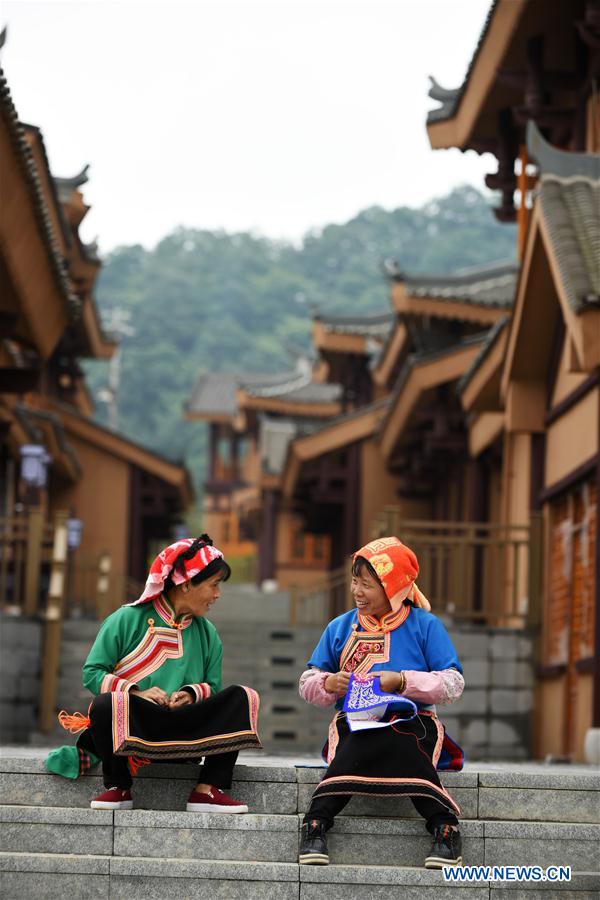 CHINA-GUIZHOU-YI ETHNIC GROUP-TOWN-RELOCATION-A-MEI QITUO (CN)