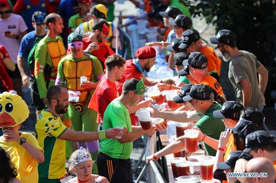 (SP)BELGIUM-LIEGE-BEER LOVERS' MARATHON