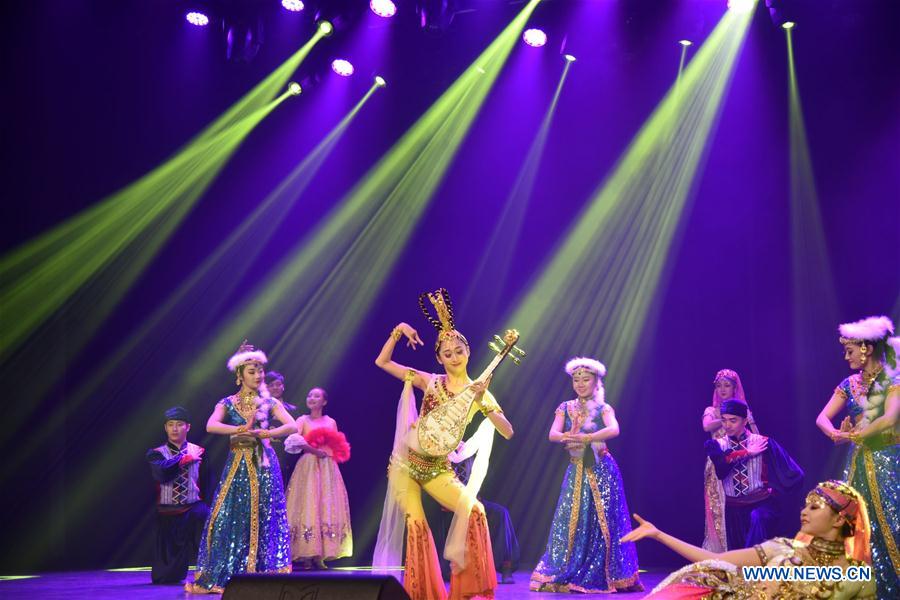 BAHRAIN-MANAMA-CHINA-CULTURE-PERFORMANCE