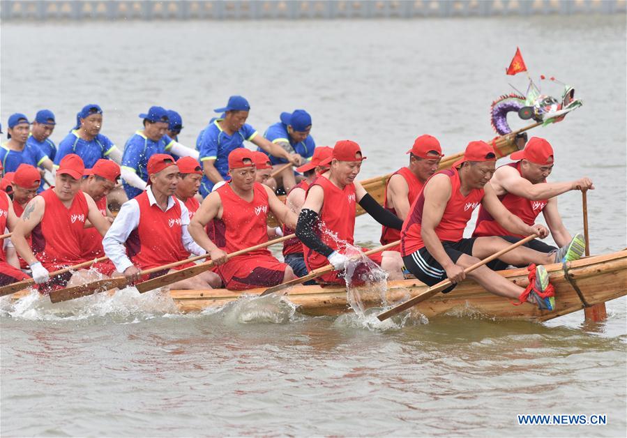 #CHINA-ANHUI-FOLK CUSTOM-DRAGON BOAT RACING (CN)