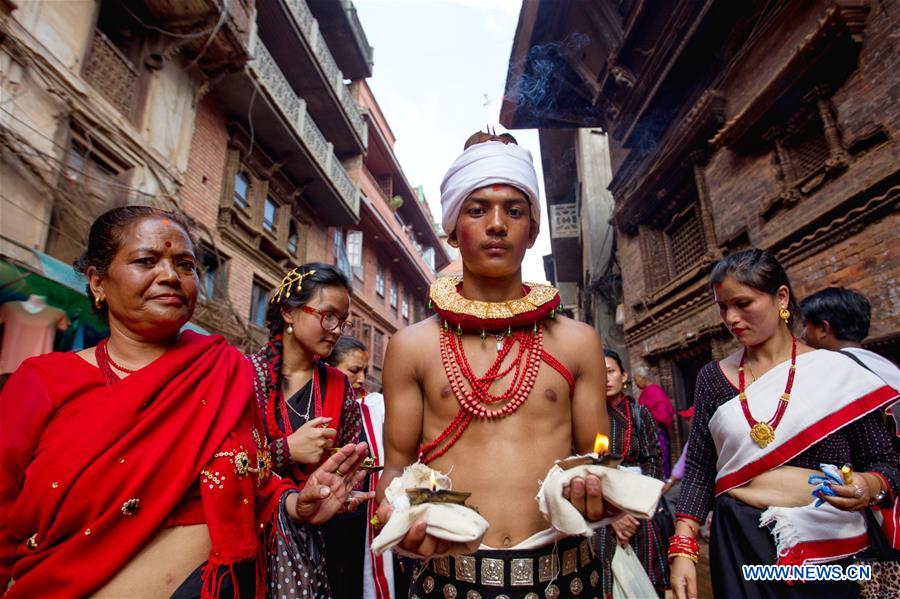 NEPAL-BHAKTAPUR-FESTIVAL