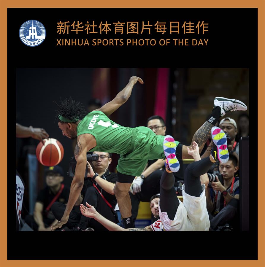 (SP)XINHUA SPORTS PHOTO OF THE DAY