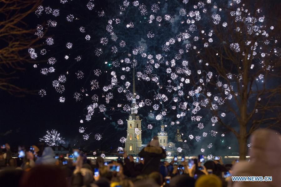 RUSSIA-ST. PETERSBURG-NEW YEAR-CELEBRATION