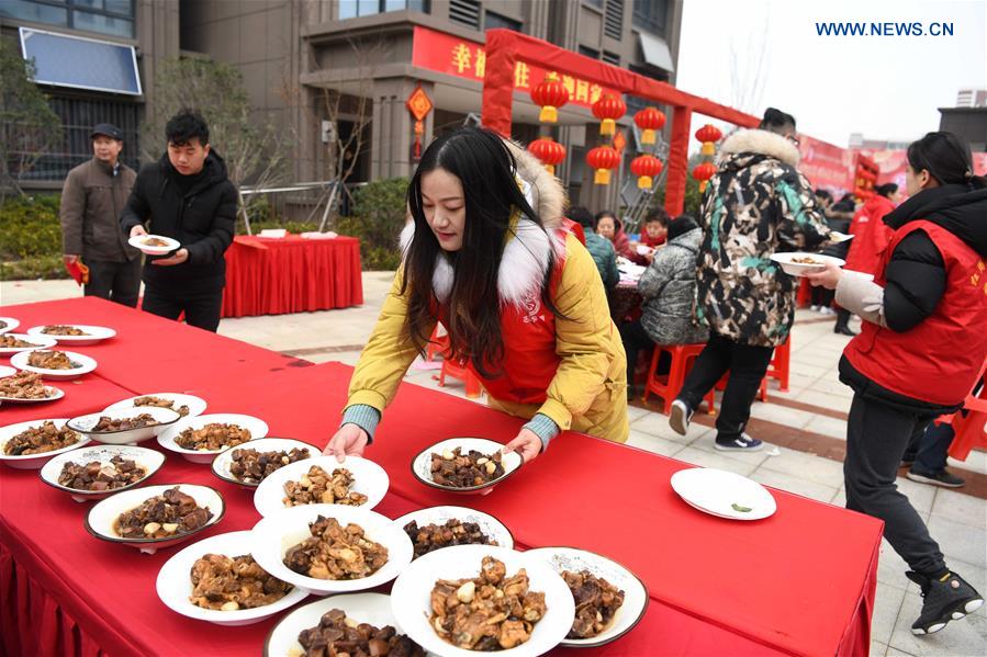 CHINA-ANHUI-HEFEI-STREET BANQUET (CN)