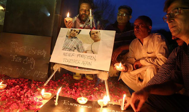 Vigil ceremony held in Islamabad for journalists killed in Kabul suicide bomb blasts