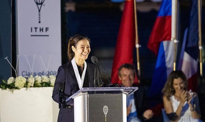 Li Na attends induction ceremony of International Tennis Hall of Fame