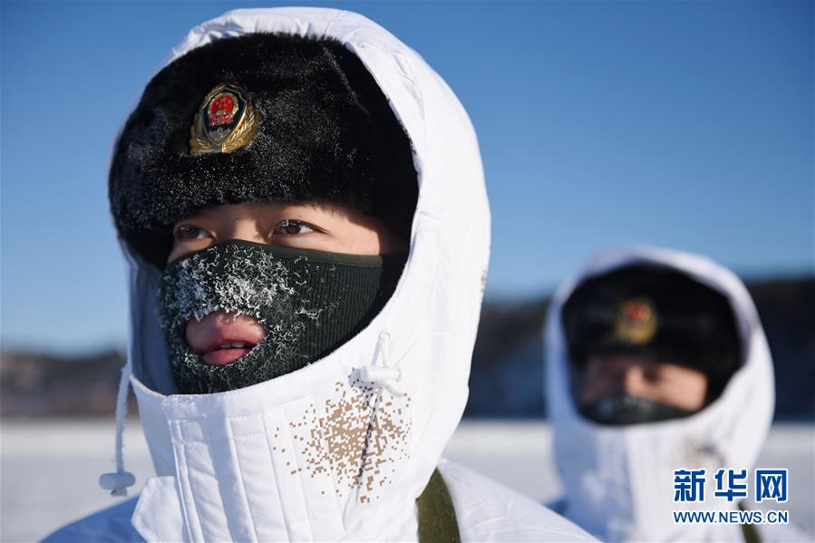 #（社會）（2）堅守在嚴冬——黑龍江塔河邊防官兵極寒天氣徒步巡邊