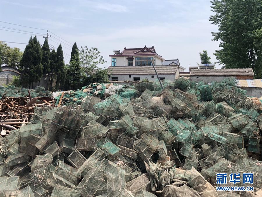 （新華視點(diǎn)·圖文互動(dòng)）（1）偷捕現(xiàn)象未絕，“江鮮”仍在高價(jià)交易——長(zhǎng)江“禁漁令”實(shí)施近半年追蹤