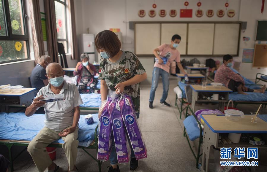 （在習(xí)近平新時(shí)代中國特色社會主義思想指引下——新時(shí)代新作為新篇章·習(xí)近平總書記關(guān)切事·圖文互動）（6）戰(zhàn)疫魔,斗洪魔——湖北全力應(yīng)對防疫、防汛疊加“雙考”