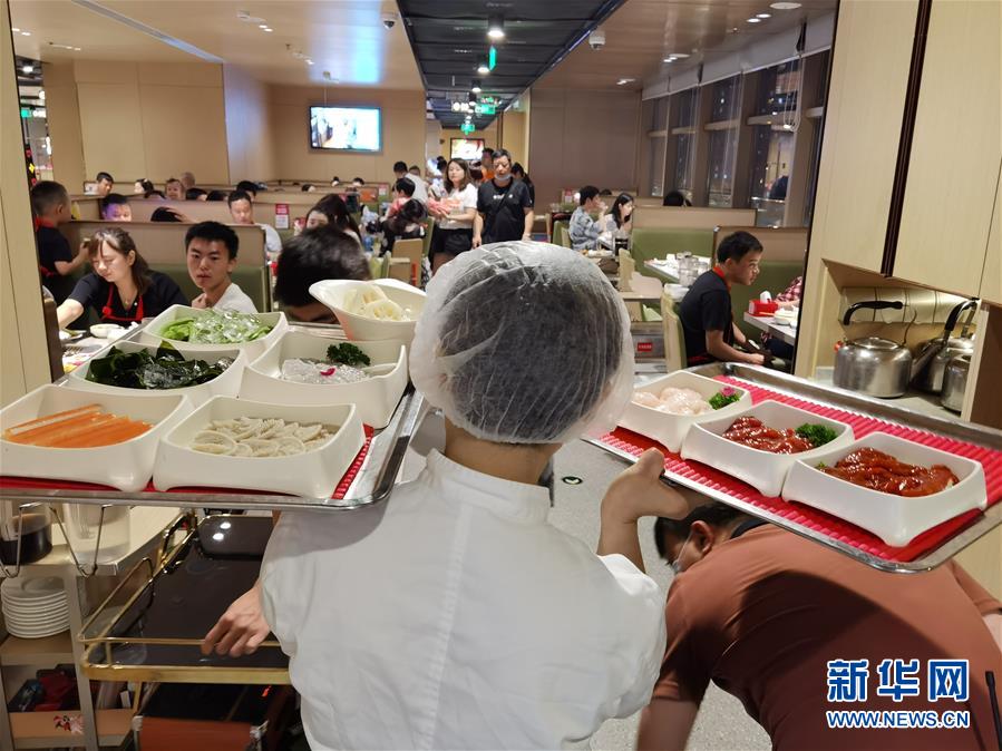 （在習(xí)近平新時代中國特色社會主義思想指引下——新時代新作為新篇章·習(xí)近平總書記關(guān)切事·圖文互動）（2）珍惜盤中餐，狠剎浪費(fèi)風(fēng)——各地積極行動堅(jiān)決制止餐飲浪費(fèi)