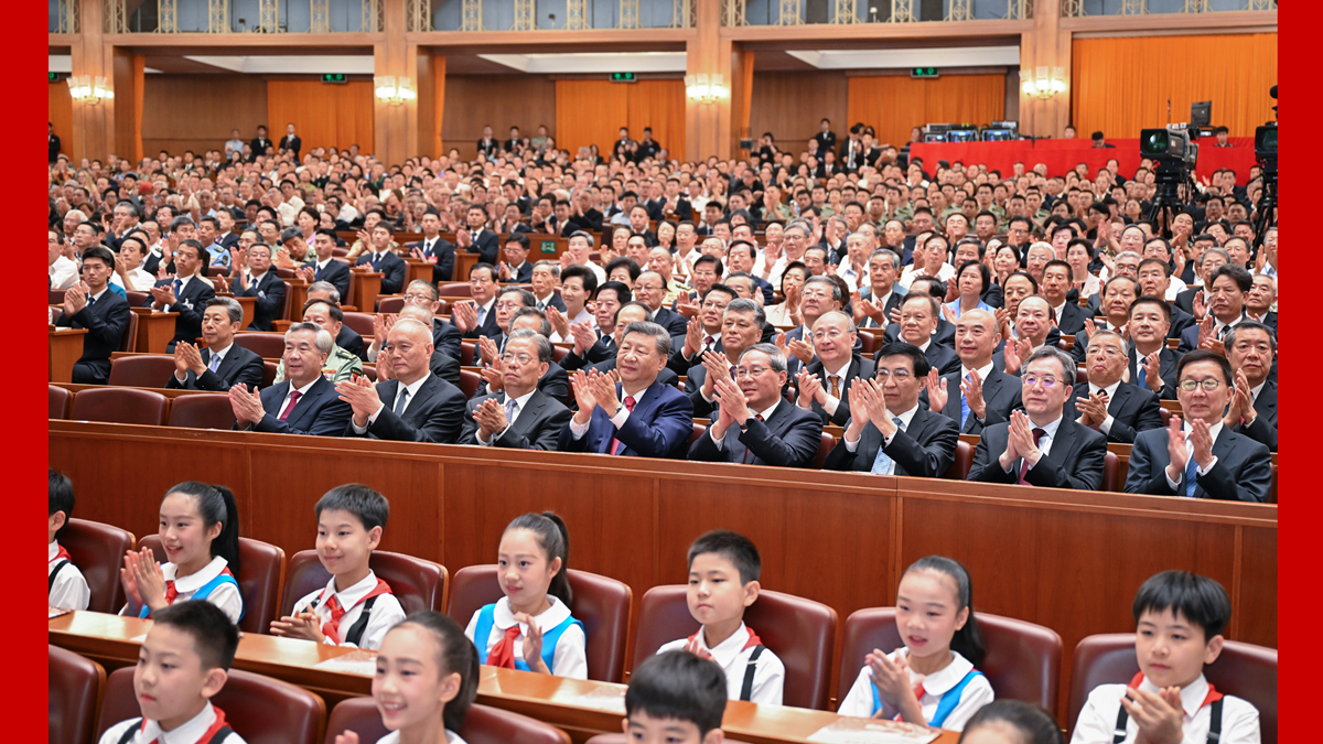 紀(jì)念中國(guó)人民抗日戰(zhàn)爭(zhēng)暨世界反法西斯戰(zhàn)爭(zhēng)勝利80周年文藝晚會(huì)《正義必勝》在京隆重舉行